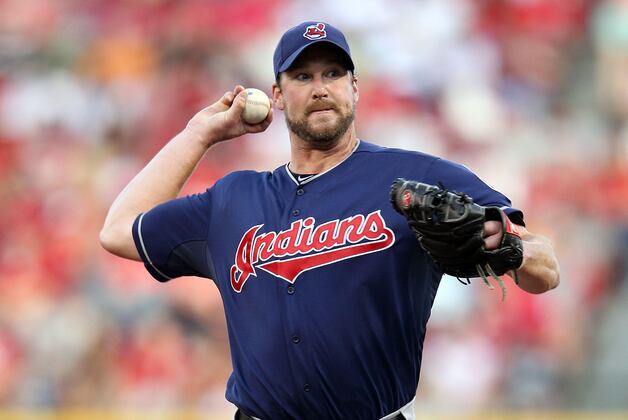 Derek Lowe Gives Club Versatility