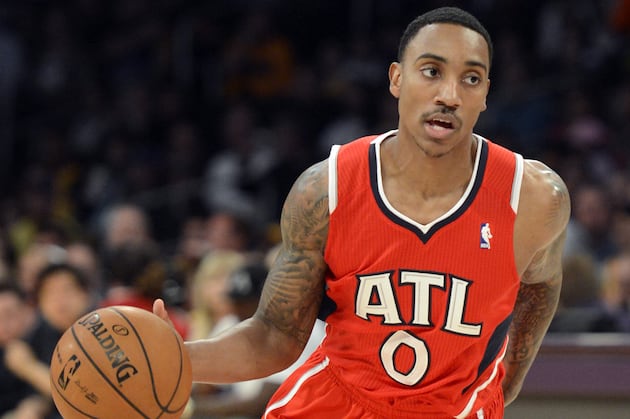 Hawks take out frustrations on 76ers (updated)