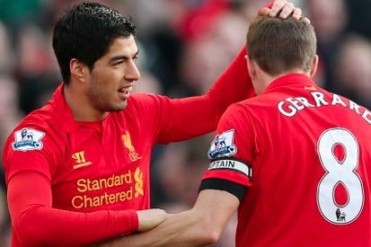 Gerrard and Suarez Get Shirty