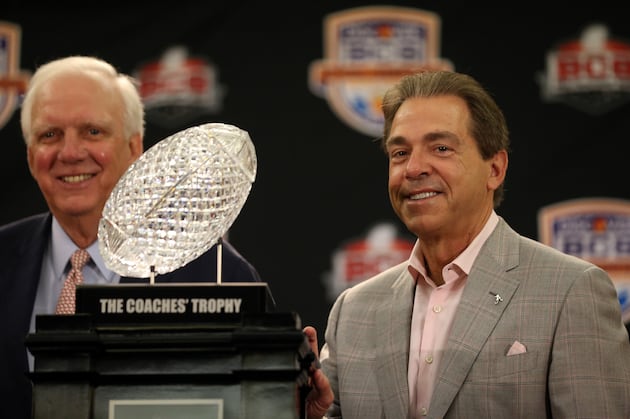 Alabama Chasing More Than Just History