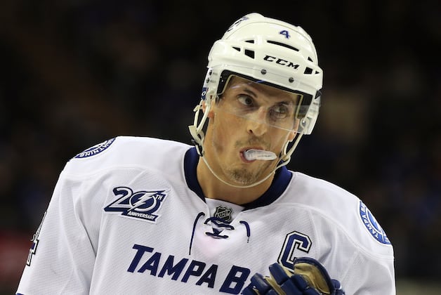 Bruised Foot Hobbles Lecavalier