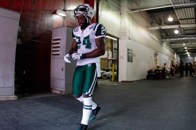 Debate: Should the Bucs Trade for Darrelle Revis?