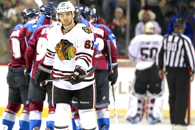 Blackhawksavalanchehockey_crop_north