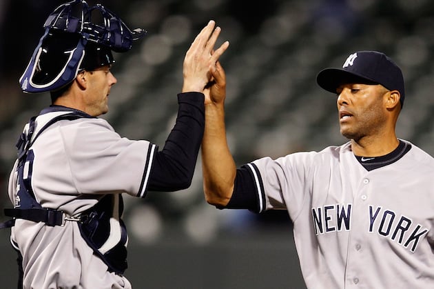 Yankees Teammates Pay Respects to Mariano Rivera