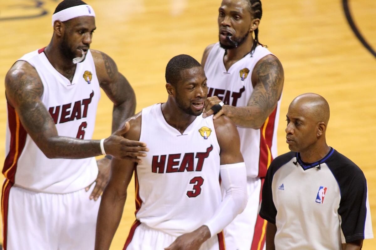 5 Things That Should Get NBA Players Fined Bleacher Report