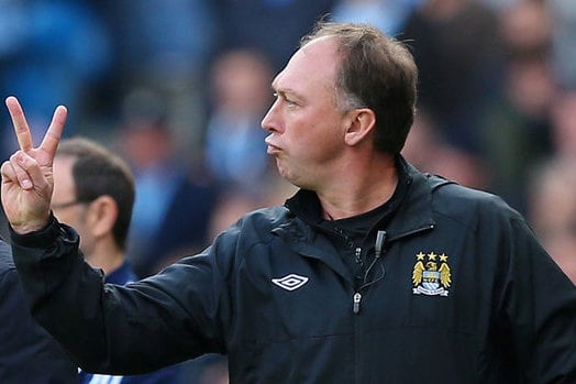 Manchester City's Carlos Tevez Taken off Against Barnsley 'as a Precaution'