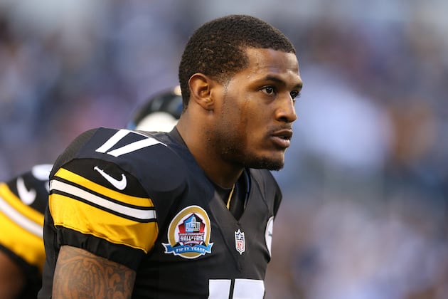 Mike Wallace Isn't Worth Massive Free-Agent Contract