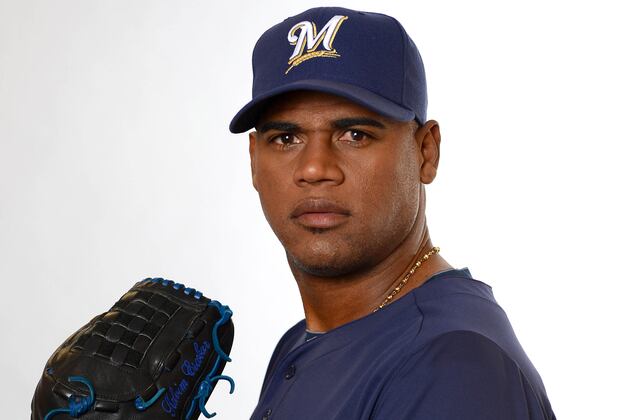 Brewers Release Kelvim Escobar