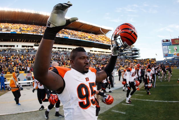 Bengals Agree to Re-Sign DE Wallace Gilberry