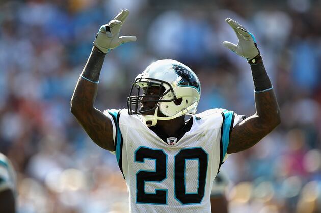 Report: Patriots Showing Interest in Cornerbacks Chris Gamble, Derek Cox