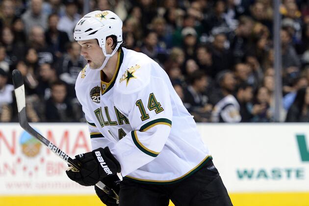 Benn Doubtful for Tuesday Due to Wrist Injury