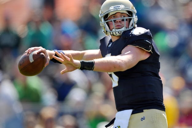 Is Arkansas Pursuing Former Notre Dame Quarterback Gunner Kiel?