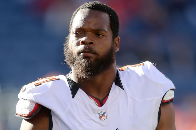 Bennett Won't Give Bucs Chance to Match, After All