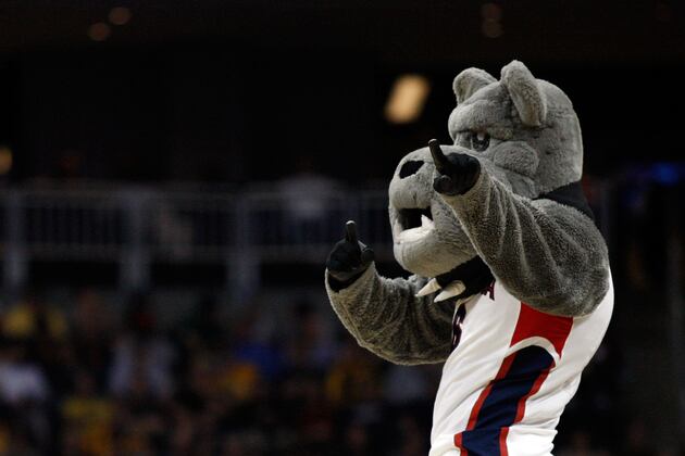 March Madness: Guide to Filling Out Bracket with No Basketball Knowledge