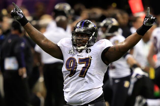 Ravens Give Arthur Jones Second-Round Tender