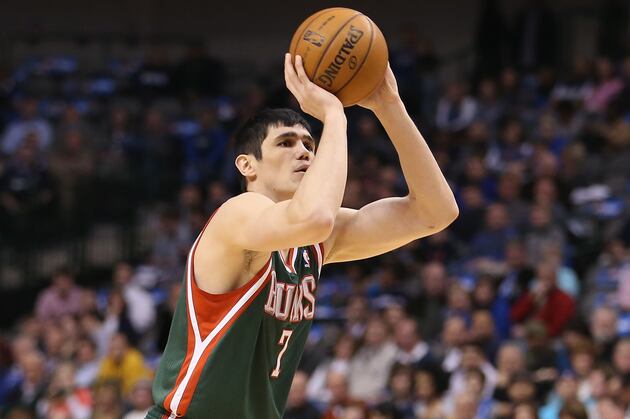 Bucks' Ersan Ilyasova Has Mastered the Translation Game
