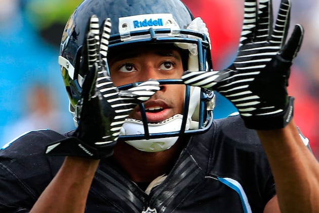 Chargers Have Interest in Derek Cox and Jerraud Powers