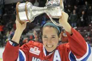 Incredible-to-raise-the-clarkson-cup_crop_north