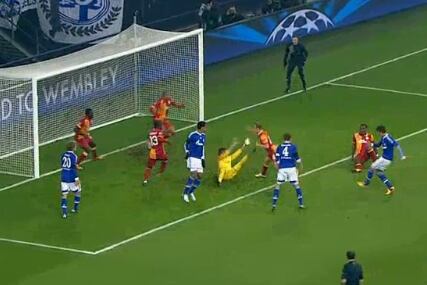 Neustadters Strike Gives Schalke 1-0 Advantage