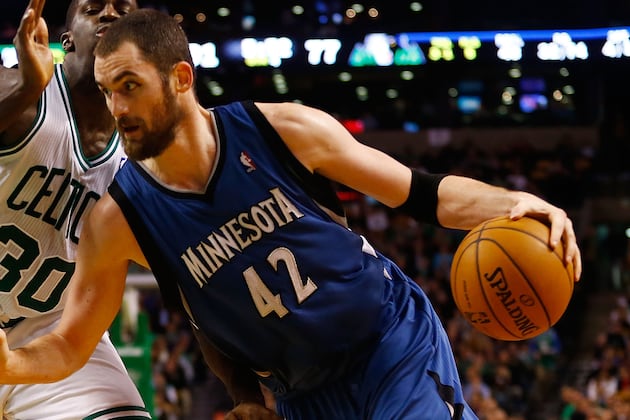 Kevin Love's Hand Needs Another 2-3 Weeks to Recover
