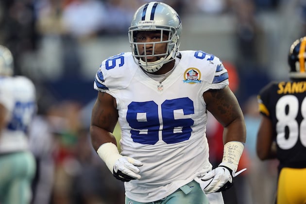 Cowboys Cut Marcus Spears