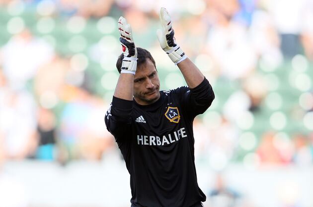 LA Beats Herediano, Moves on to Semis