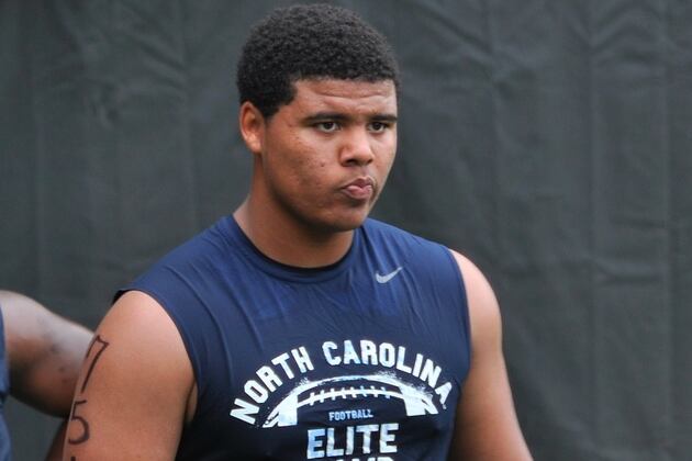 Illinois Football Recruiting: Ricky Walker Visits North Carolina