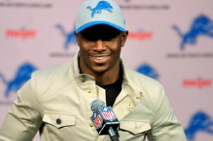 Lions Preached Offensive Balance in Free Agent Pitch, No More '8-Man Boxes'