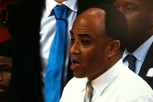 Alan Majors: Charlotte Coach's Hairline Goes Viral (PHOTOS)