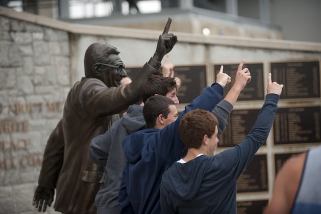 Former Footballers Expected to Blitz Penn State Trustees Meeting Today