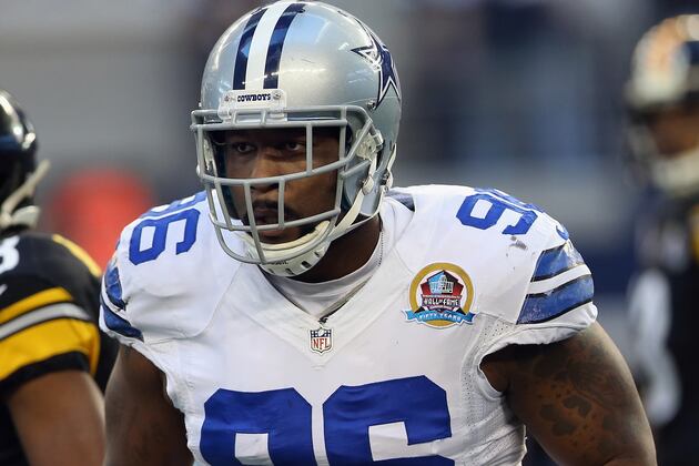 Ravens Looking Closely at Marcus Spears, Sources Say