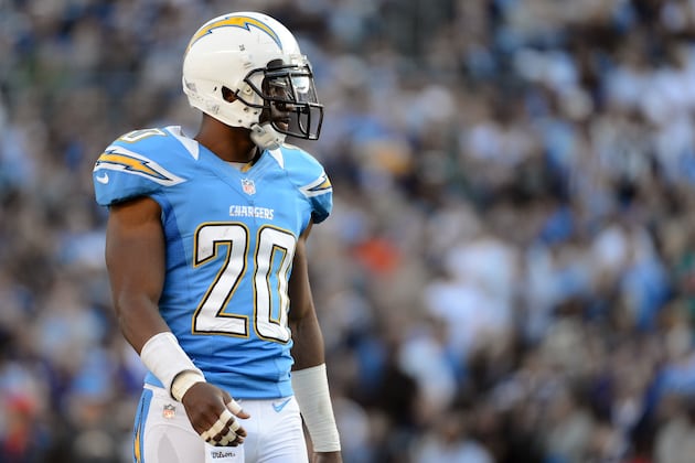 Cardinals Sign Antoine Cason