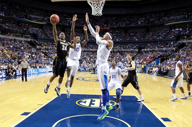 Kentucky Basketball Falls to Vanderbilt 64-48 in SEC Quarterfinals