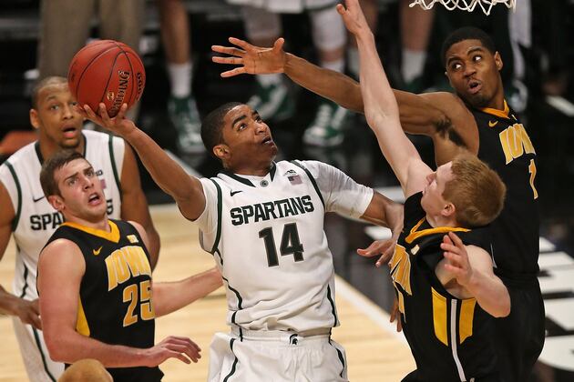 Spartans Come Back in 2nd Half, Sink Hawkeyes