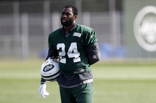Darrelle Revis' Recent $1M Bonus Shows Jets Need to Make Swift Decision on CB