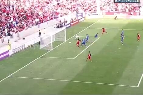 GOAL: Alvaro Saborio Slots in the Equalizer