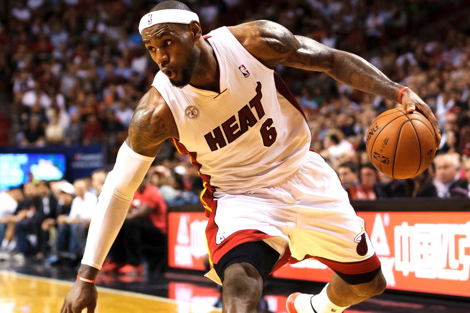 Is LeBron James the Best Athlete the NBA Has Ever Seen? | Bleacher Report