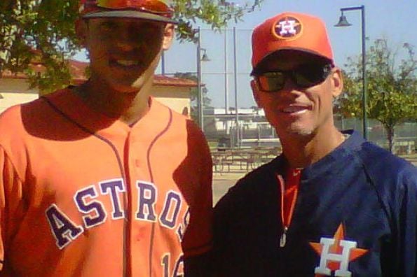 Biggio Takes Time to Tutor Astros Prospects