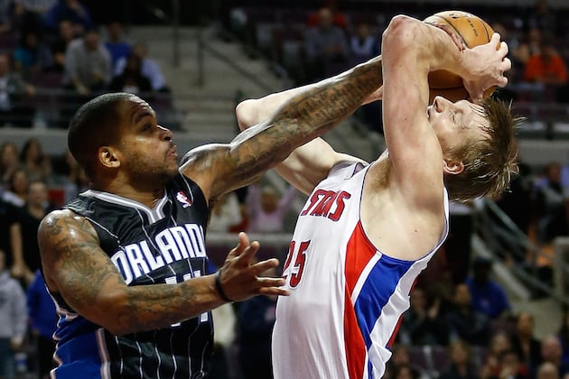 Detroit Pistons' Western Woes Continue with Road-Trip Sweep in 112-101 Loss