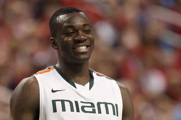 Durand Scott Checks Back into Game After Back Scare