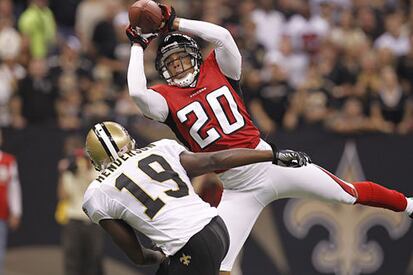 Free-Agent Cornerback Brent Grimes Enjoys Visiting Browns