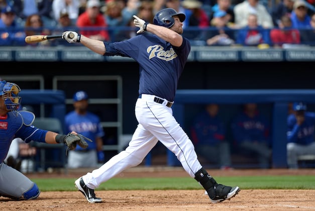 Chase Headley Leaves Game with Jammed Thumb