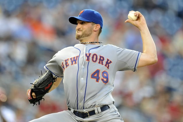 Niese Deals Strong Outing, but Mets Fall