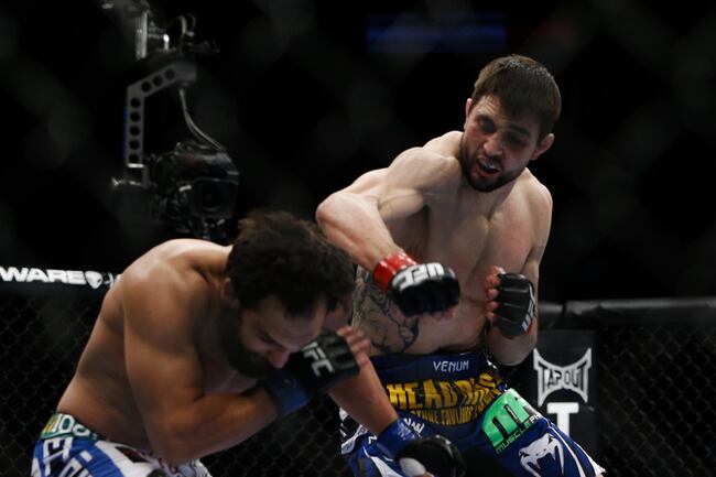 Carlosconditandjohnyhendricksestherlinmmafighting3-18-13_crop_north