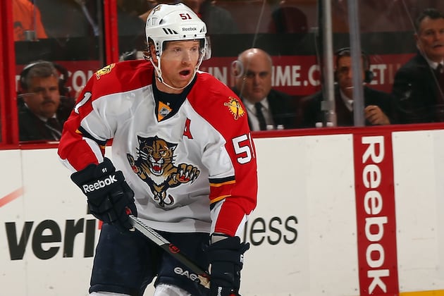 Panthers GM Tallon Unconcerned with Campbell's NHL-Worst Minus-20 Rating
