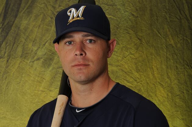 Brewers Officially Release Bobby Crosby