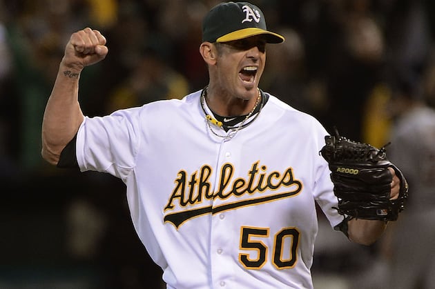 Grant Balfour Throws for 1st Time Since Surgery
