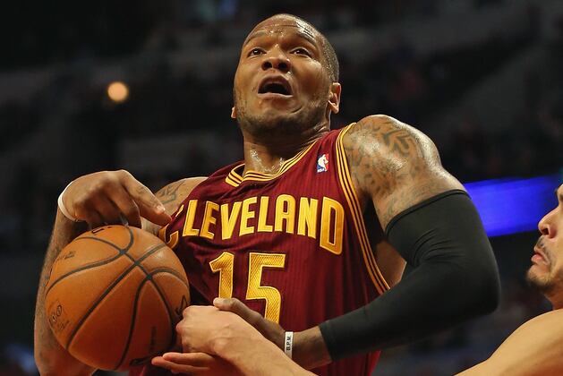 Speights Ejected for Flagrant 2 Foul vs. Pacers