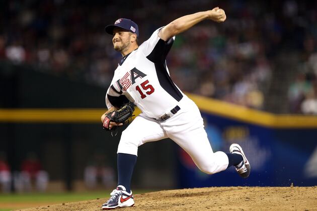 Twins' Perkins Gets Lessons from One of the Best in Maddux