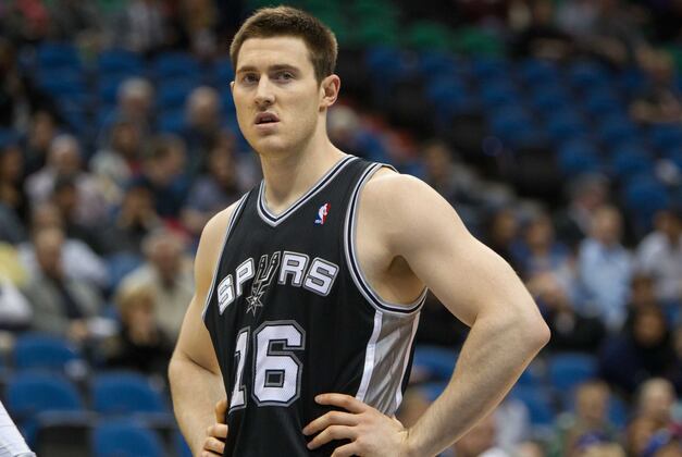 Spurs Recall Aron Baynes